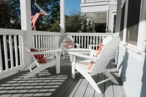Somewhere on the Beach by AvantStay Golf Cart Bikes Pool Access Beach